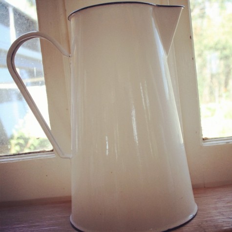 Enamel water jug